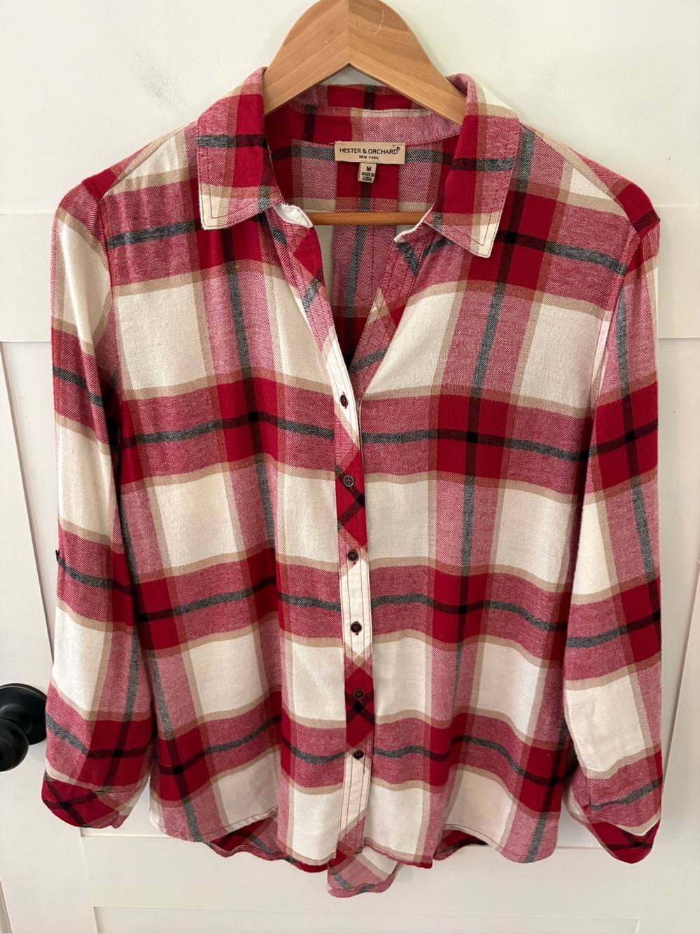 Anthropologie Hester & Orchard Plaid Flannel Split Back Shirt. Size Medium.